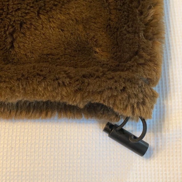 Coastlines woman’s Brown Faux Fur Jacket Size XL - Picture 9 of 12